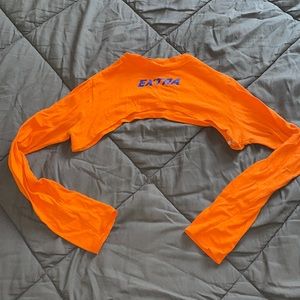 Really cropped orange top